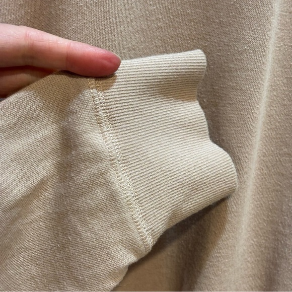 Vuori Sunnyside Organic Cotton Crewneck Sweatshirt in Dogwood Size S EUC - Picture 5 of 6